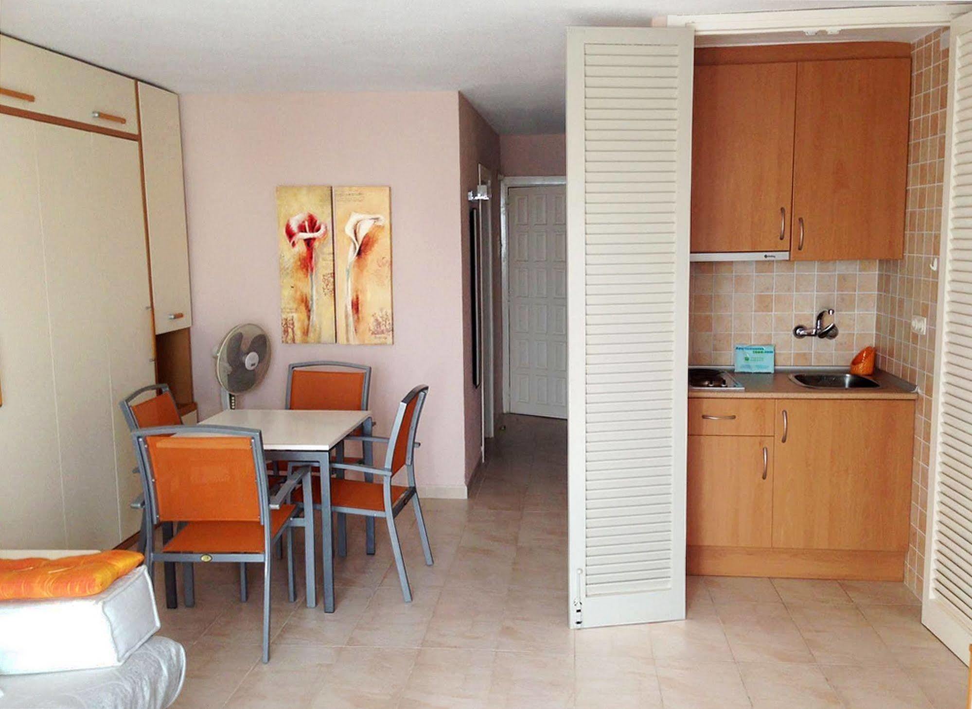 Apartamentos Complejo Eurhostal Alcoceber Экстерьер фото